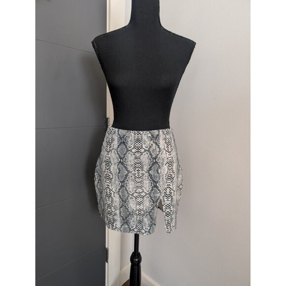Endless Rose Front Slit‎ Python Sequin Mini Skirt - S - Picture 1 of 9